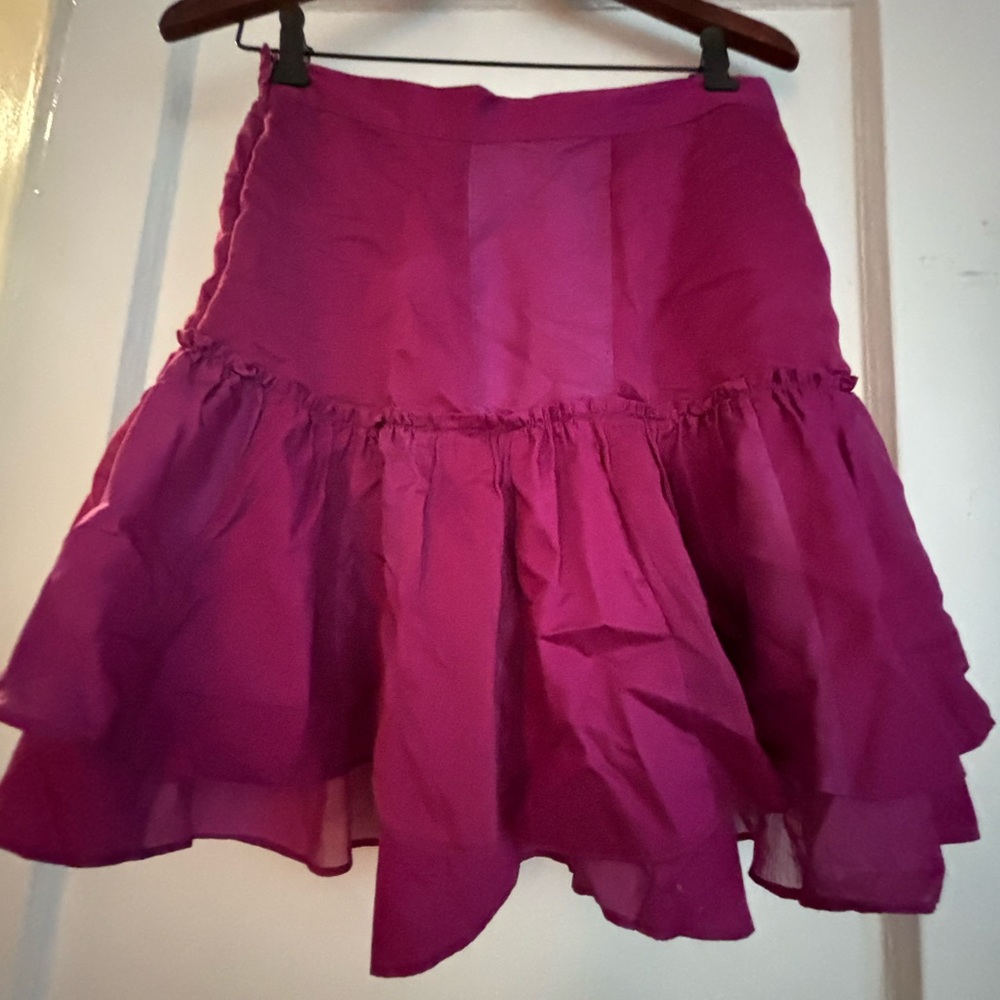 Diane von Fustenberg silk skirt size 8 Fuchsia